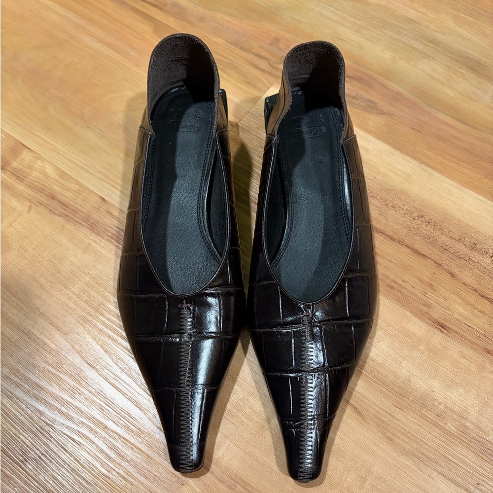ASOS DESIGN Lorelei premium leather court ballet shoes in burgundy